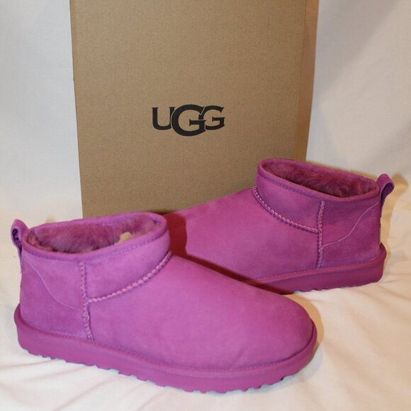 NIB UGG WOMEN'S ULTRA MINI SUEDE SHEARLING LINED BOOTS BRIGHT‎ PINK - Picture 1 of 9